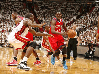 腾讯直播天下杯解说